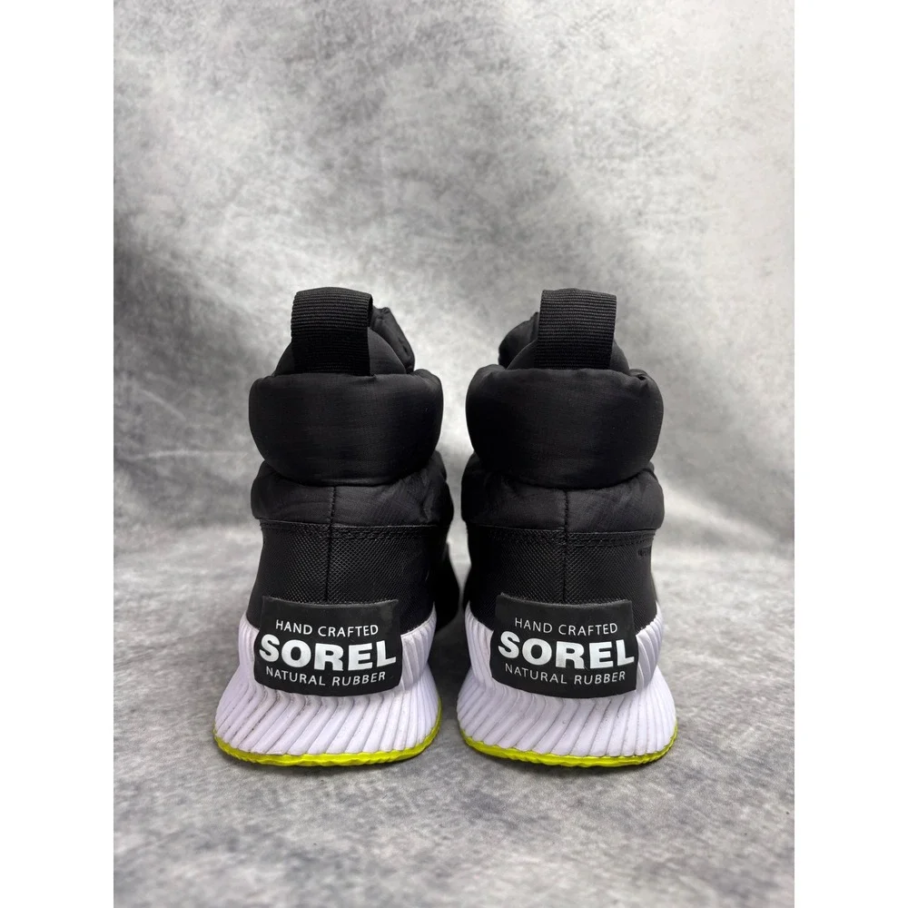 SOREL Out 'N About III Puffy‎ Zip Waterproof Boot Black/White Women's Size 7